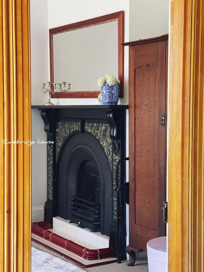 Cambridge House Breakfast & Bed Bed & Breakfast Geeveston Eksteriør bilde